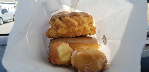 D K`s Donuts