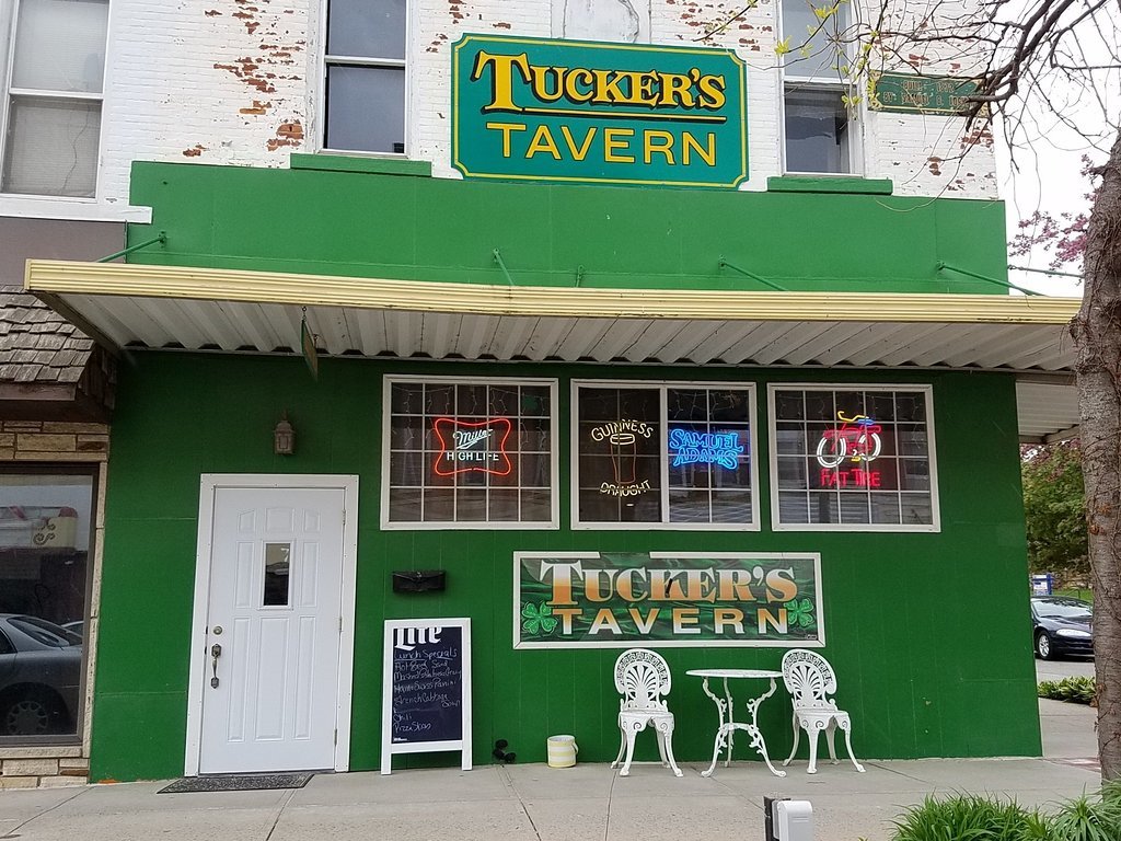 Tucker`s Tavern