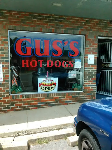Gus`s Hot Dogs