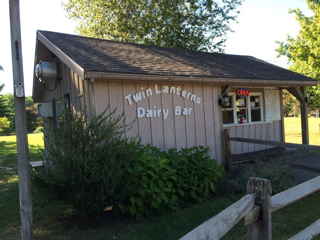 Twin Lantern Dairy Bar